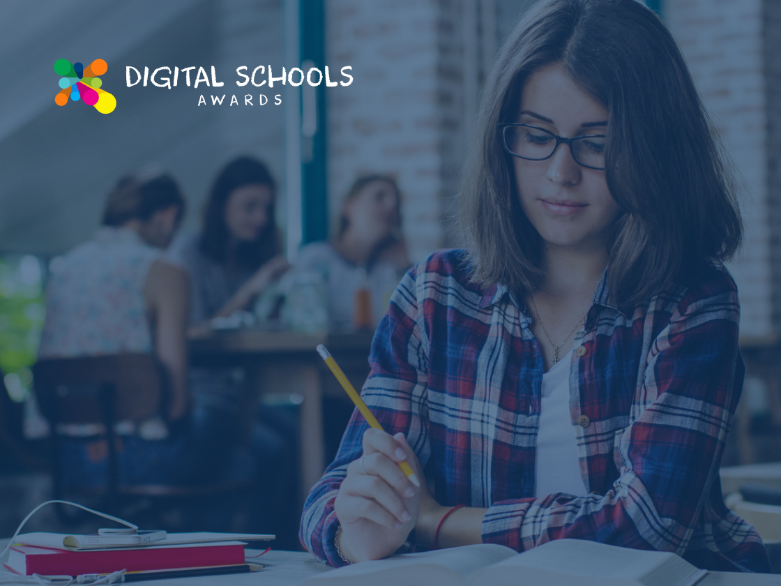 Awards 4 SELFIE Matrix Internet Digital Schools Awards