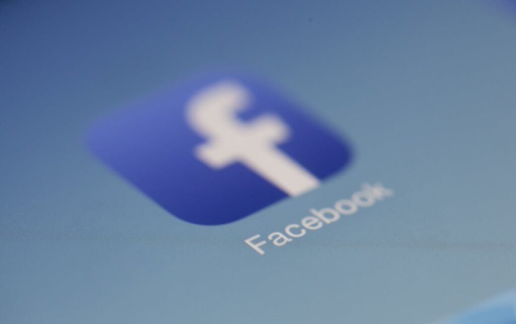 100 Questions and Answers About Facebook Advertising Matrix Internet Facebook